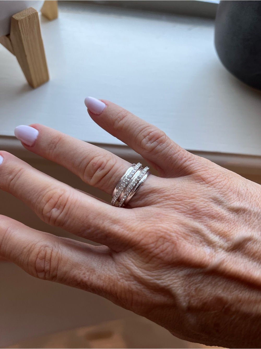Elegant Silver Stackable Ring Set - White Silver Sparkle - size 7